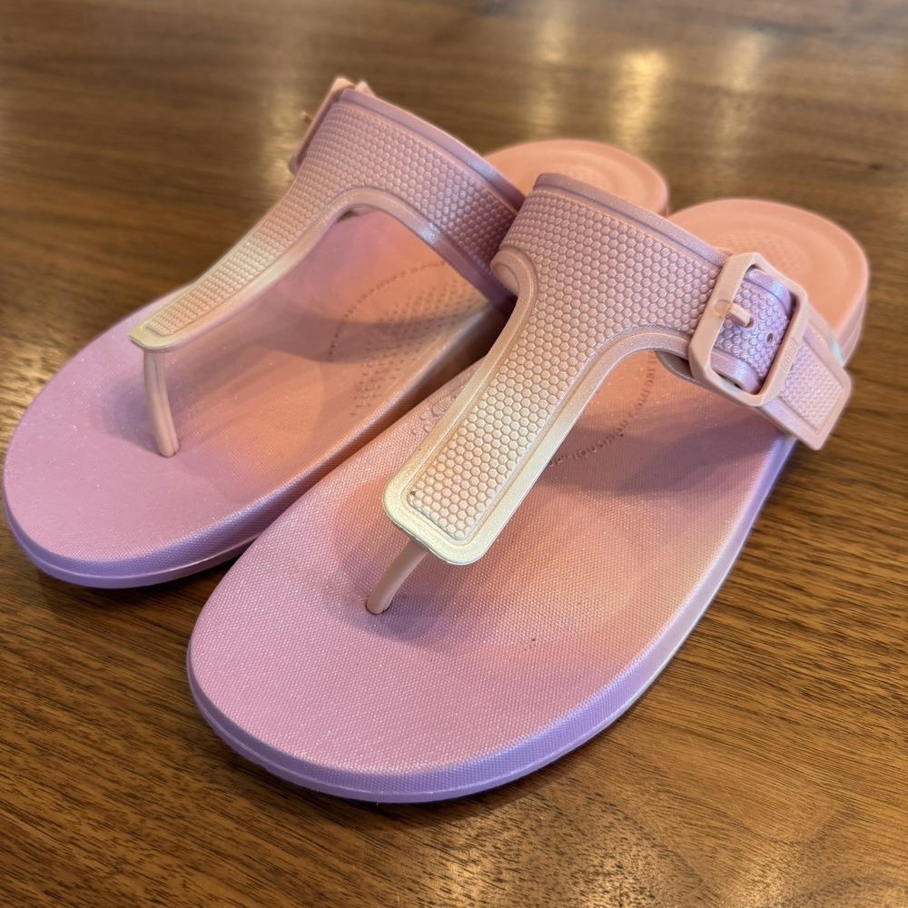 FitFlop Flip Flops Womens 8 Pink Purple Ombré Sparkly Adjustable Buckle Comfort